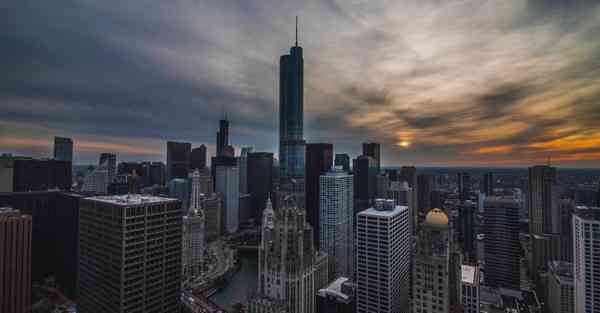 新人工智能机器人士兵，深圳市人工智能与机器人研究院