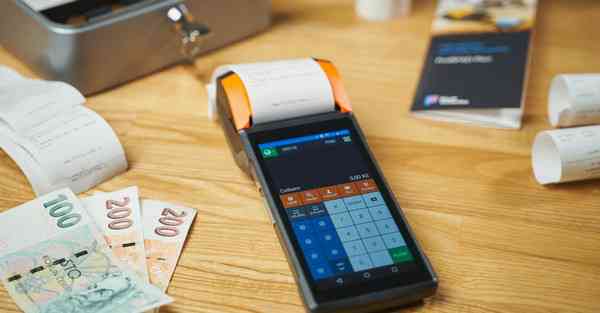 大数据包含设备数据的行业文章