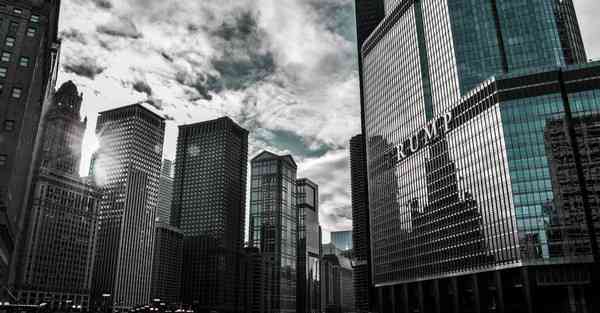 大数据包含设备数据的行业文章