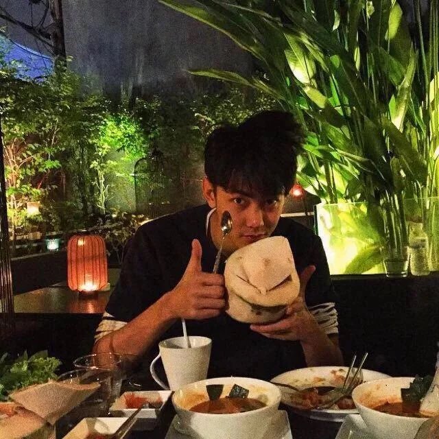 储龙博寒