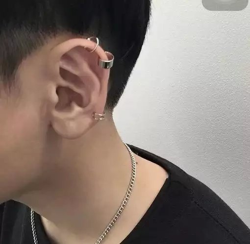 储蓝飘栋