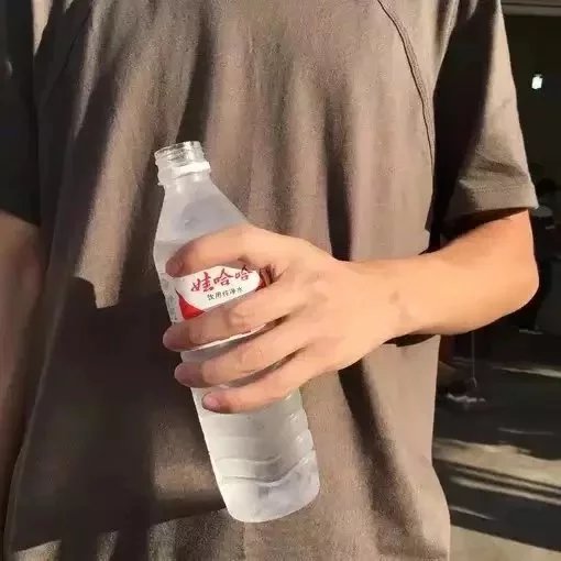 濮阳桦玲罡